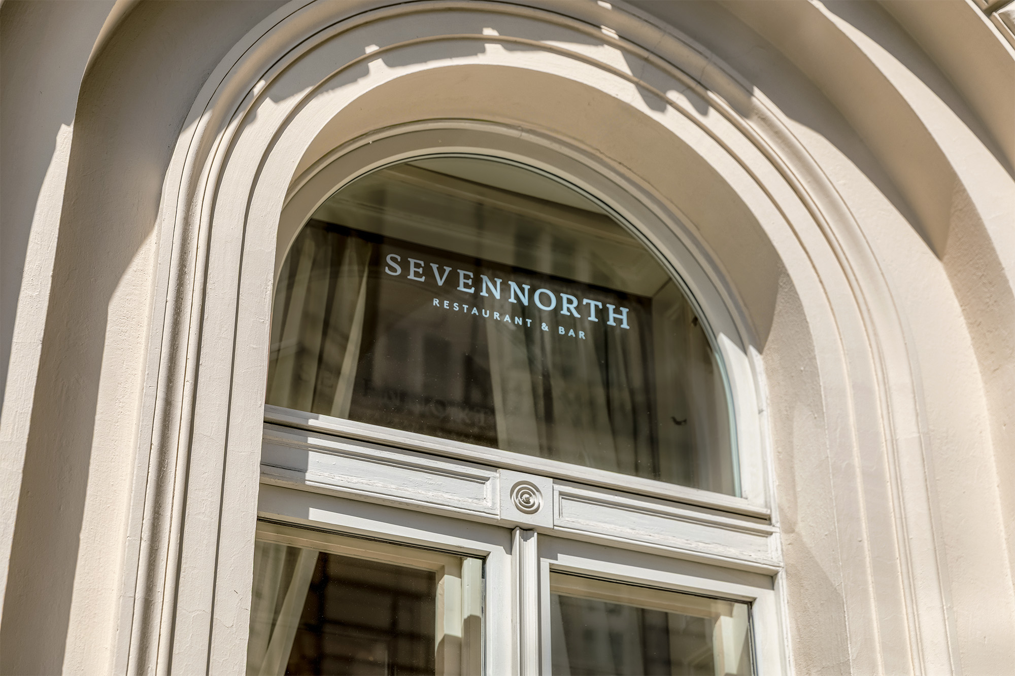 250513_Hotel-Sir-Signage-10
