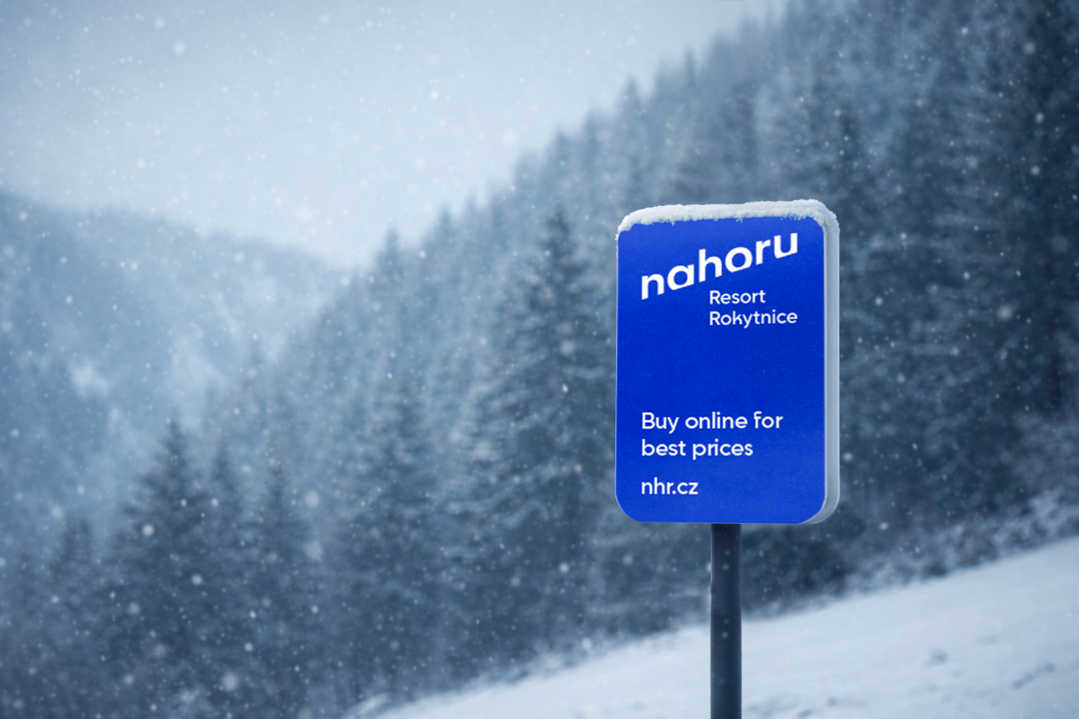 260217 Nahoru_cedule signage mockup_buy online_2_1